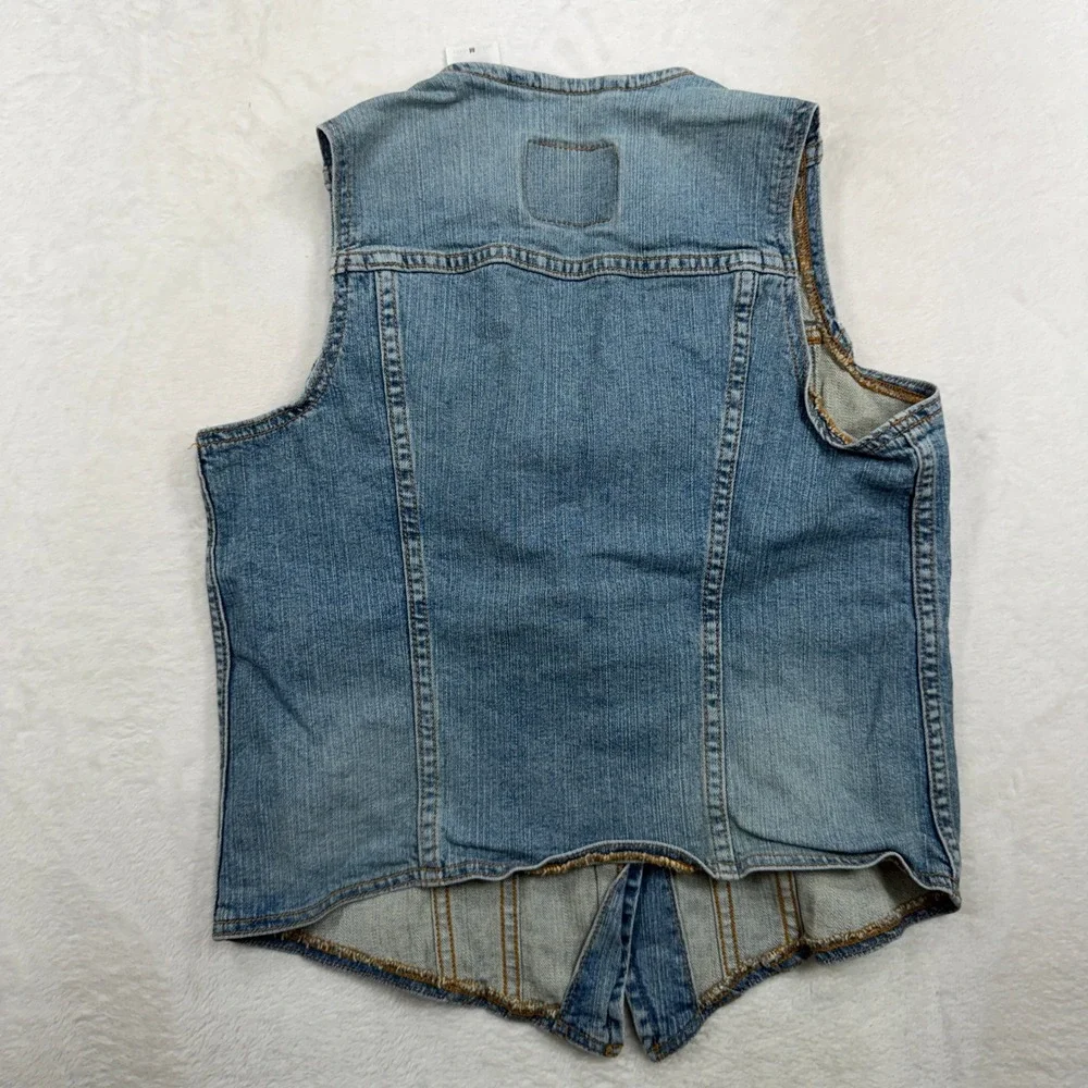 Y2K Vintage Levi's Medium Denim Vest Trucker Style Medium Wash Blue V-Neck Boho